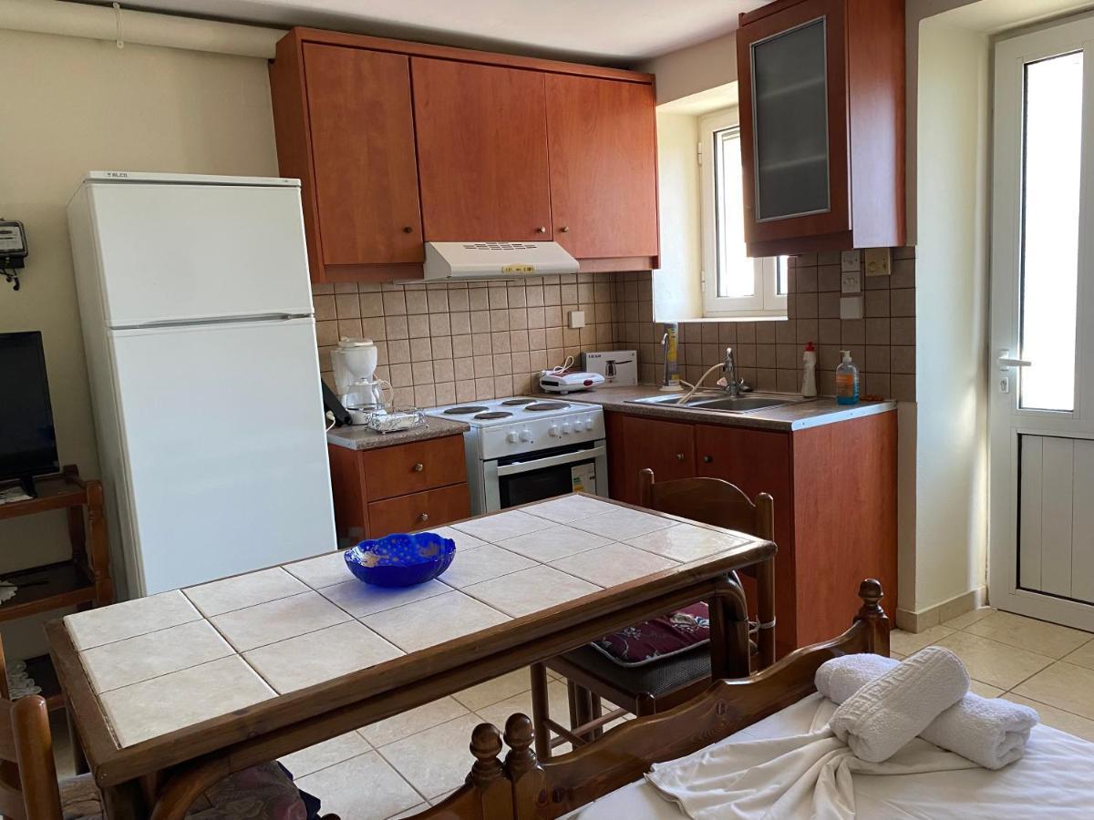 Studio Lakis Barbajonn'S Stone House Foutia Εξωτερικό φωτογραφία